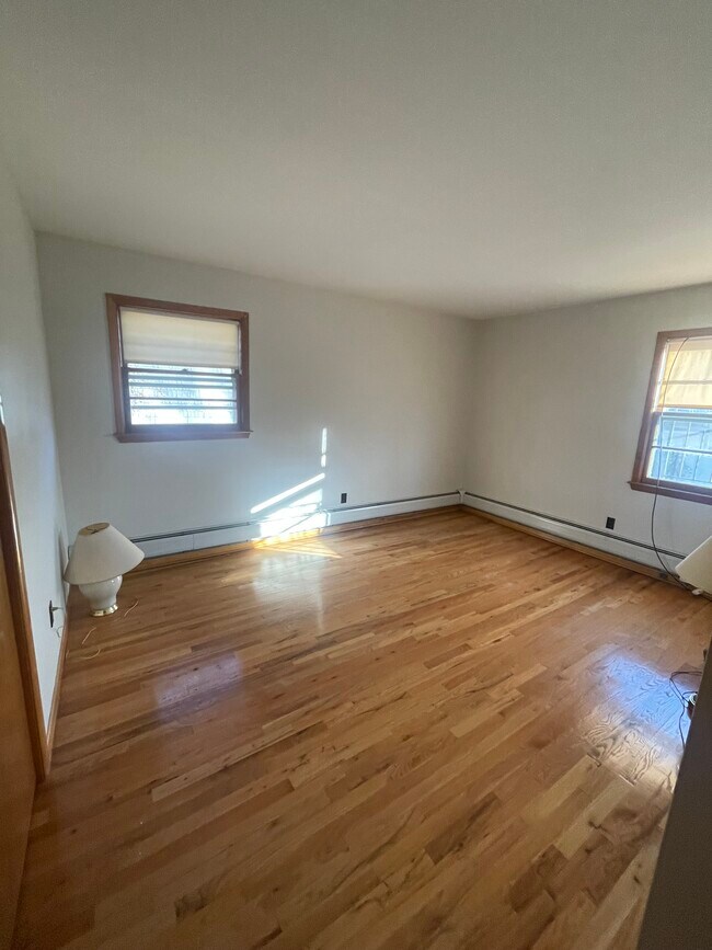 245 Linden Ave Unit 2, Rahway, NJ 07065 Apartments in Rahway, NJ