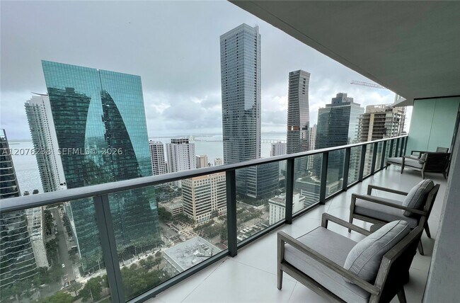 Foto del edificio - 1300 S Miami Ave