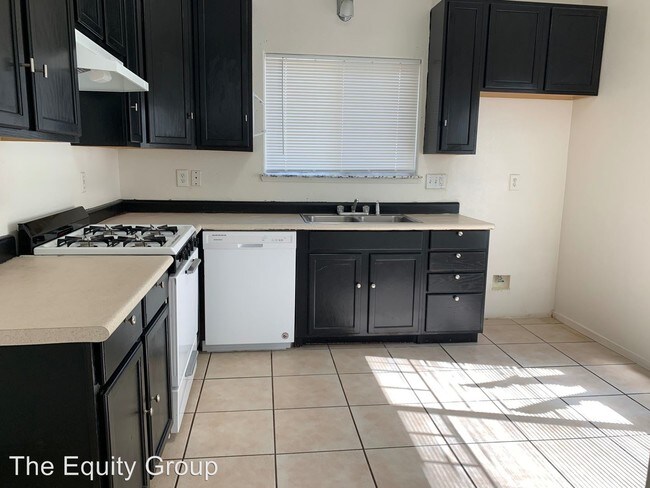 Foto del edificio - 611 S Church St