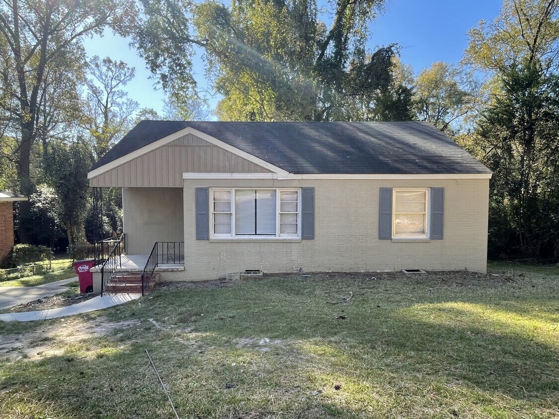 2063 Bayswater Rd, Macon, GA 31211 House Rental in Macon, GA