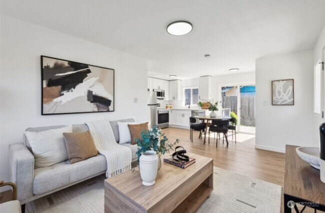 Foto del edificio - Beautifully Renovated 1 Bed, 1 Bath Home w...