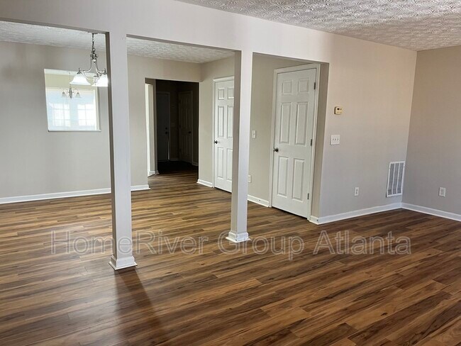 Foto del edificio - 11424 S Grove Dr
