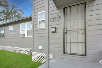 Building Photo - 2311 N Louis St