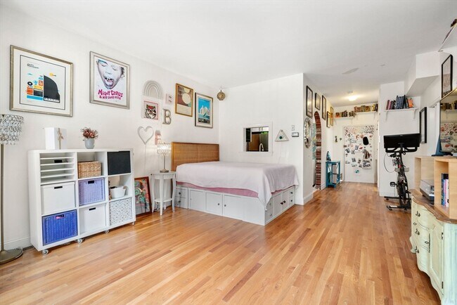 Foto del edificio - 362 Commonwealth Ave