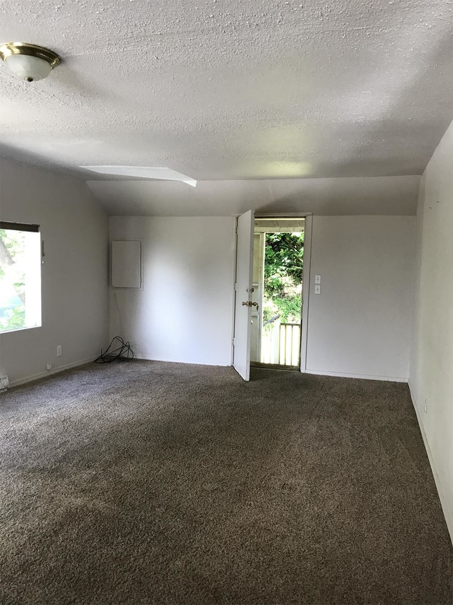 Building Photo - 94191 Seaview Dr
