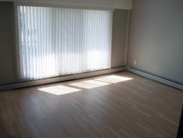 Interior Photo - White Plains Manor