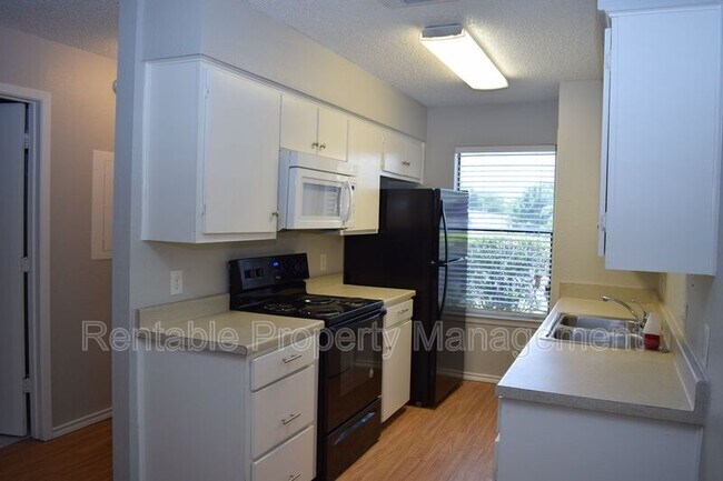 Foto del edificio - 3724 Cibolo Dr