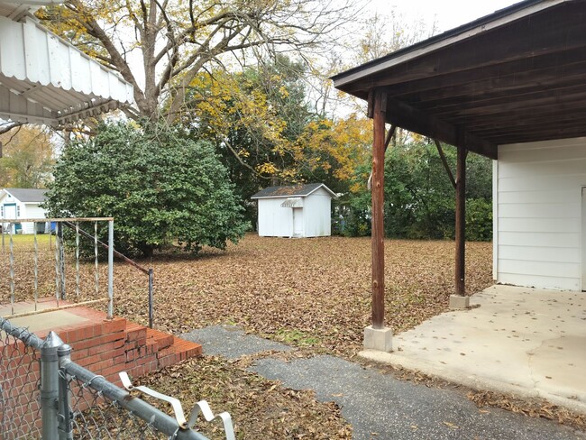 Building Photo - Welcome Home