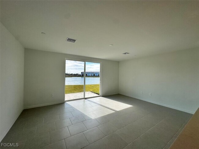 Foto del edificio - 4234 Caterina Ct