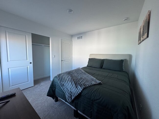 Foto del edificio - 9156 Percheron Pony Dr