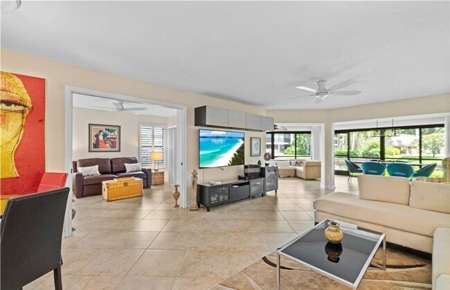 Building Photo - ***LUGANO AT PELICAN BAY*** BEAUTIFUL FIRST FLOOR CONDO***SEASONAL FURNISHED RENTAL***