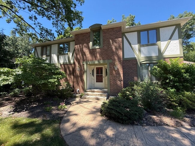 Building Photo - 30542 Atlanta Ln