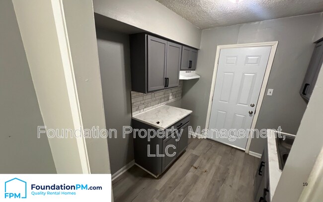 Foto del edificio - 1019 National St