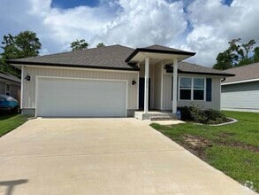 Building Photo - 5273 Peach Dr