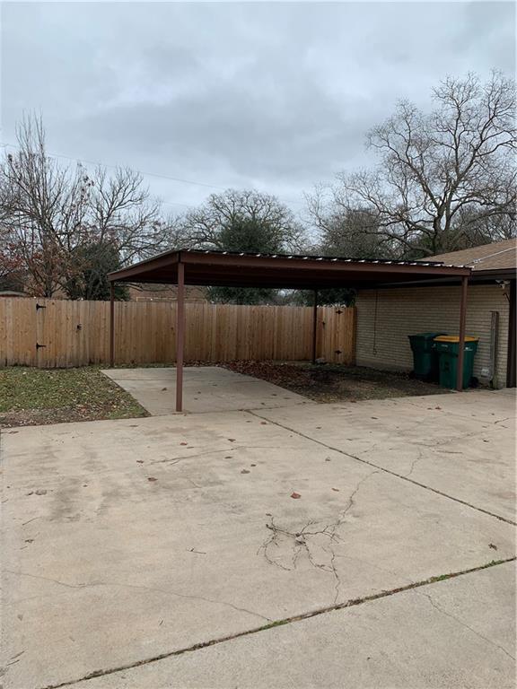 Building Photo - 1003 Terra Alta Dr
