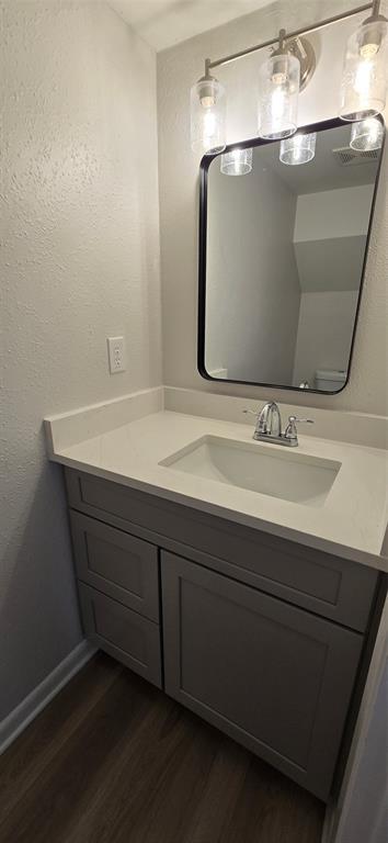 Foto del edificio - 6913 Woodhue Dr