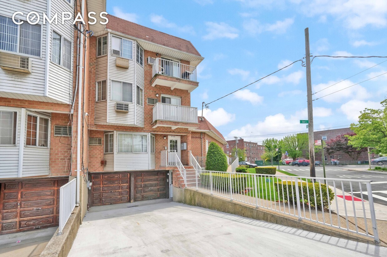 8102 Avenue L Unit 149, Brooklyn, NY 11236 Room for Rent in Brooklyn