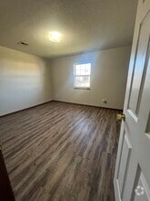 Building Photo - 110 Lee