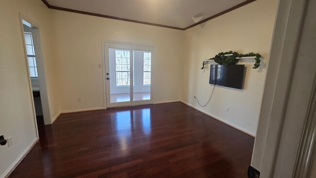 Foto del edificio - 500 Brooks Ct