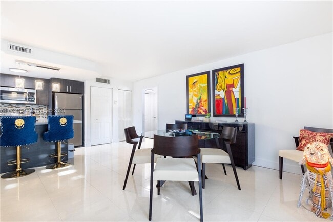 Foto del edificio - 3101 SW 27th Ave