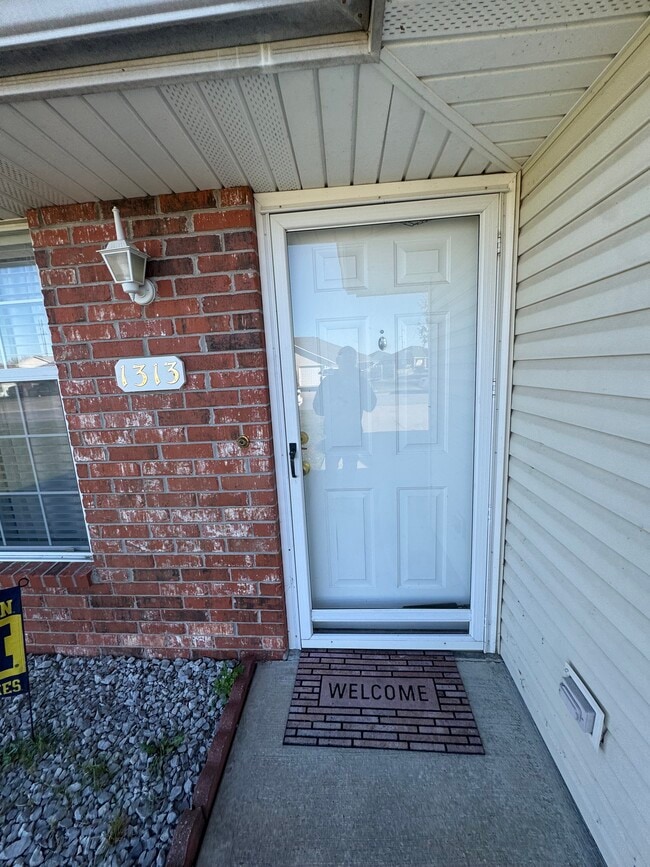 Foto del edificio - 1313 SW Blue Branch Dr