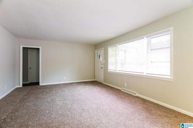 Building Photo - 4920 Brittain St