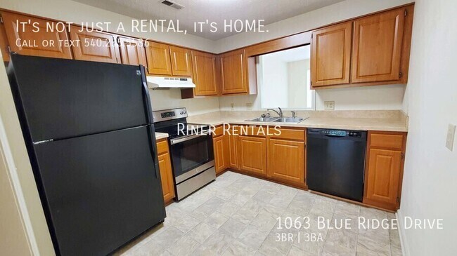Foto del edificio - 1063 Blue Ridge Dr