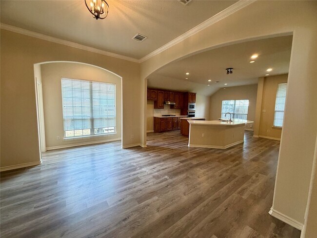 Building Photo - 8301 Blacktail Trail