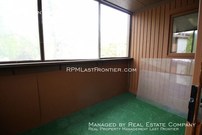 Building Photo - 7381 Huntsmen Cir