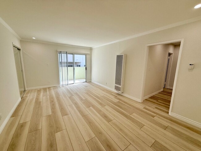 Building Photo - 1451 Armacost Ave