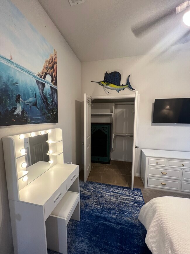 Foto del edificio - 531 Catherine Ln