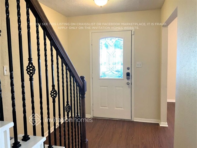 Foto del edificio - 10127 Winding Trail Rd