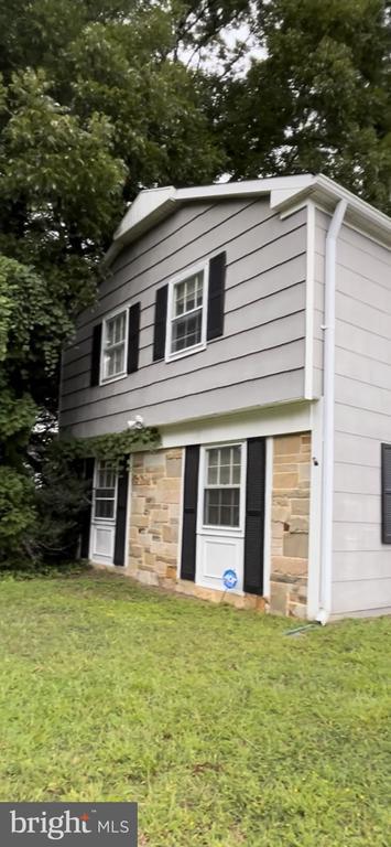 Building Photo - 1309 Providence Ct