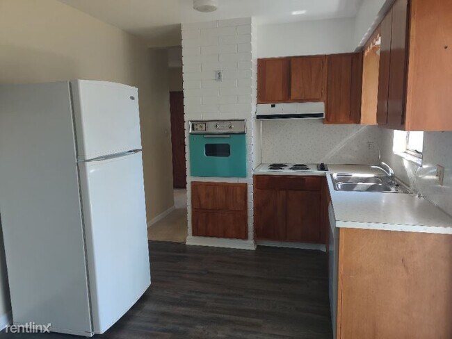Building Photo - 2 br, 1 bath House - 5215 99th Way N