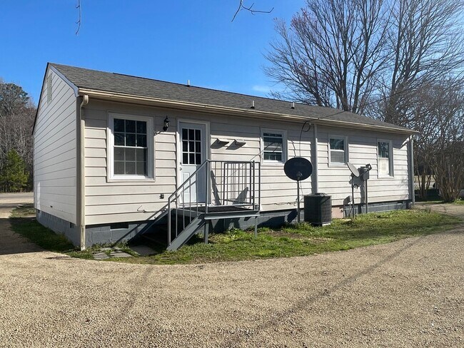 Foto del edificio - 4219 Hickory Rd