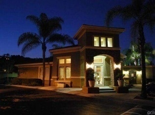 Building Photo - FURNISHED  1 bed/ 1 bath updated home in Aliso Viejo w/Fireplace