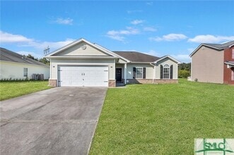 Building Photo - 70 Evergreen Oak Dr