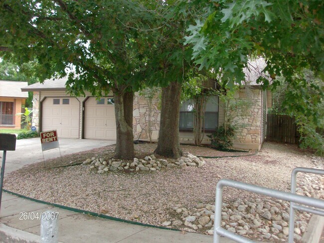 Foto del edificio - 1238 Silverway