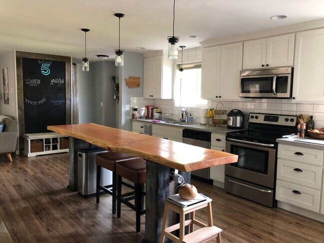 Foto del edificio - 3818 N Winnifred St