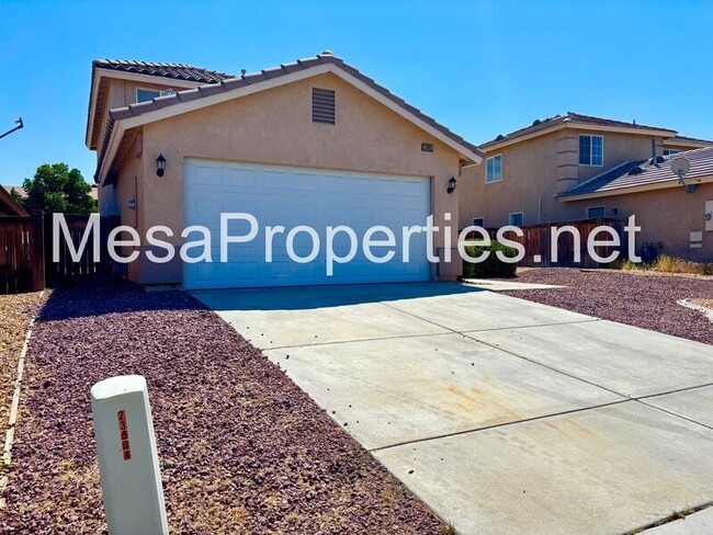 Foto del edificio - 15091 Brown Ln