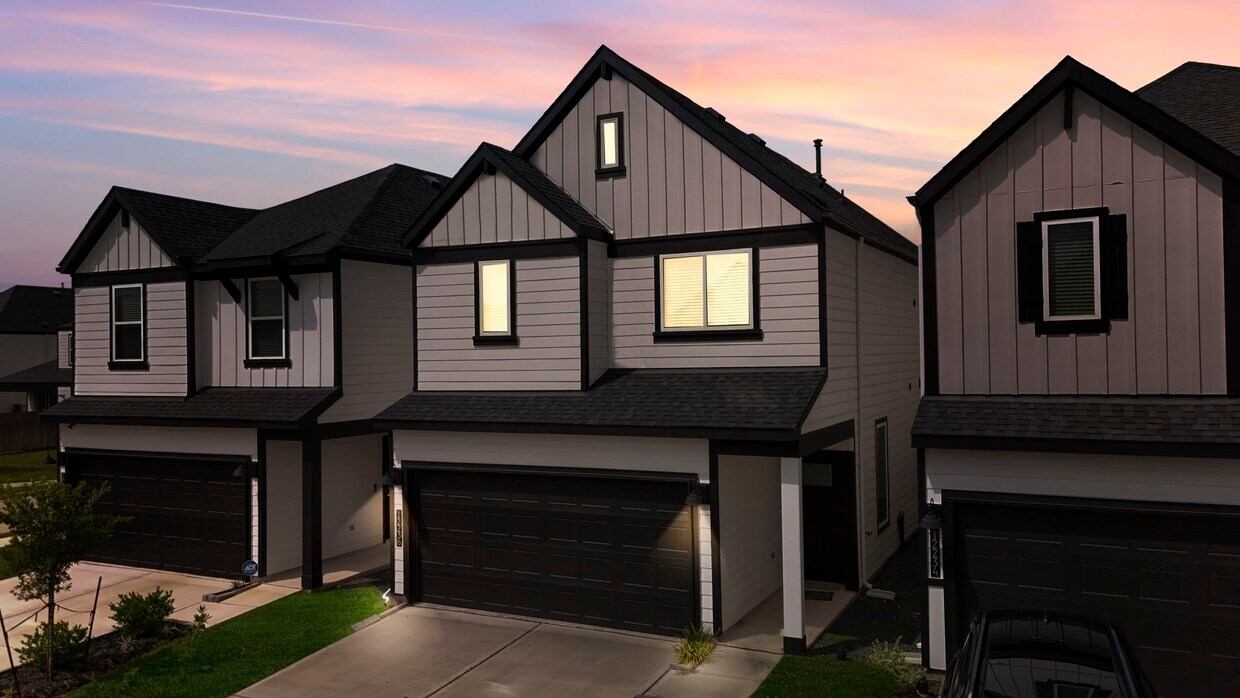 Foto principal - 12236 City Rose Ct