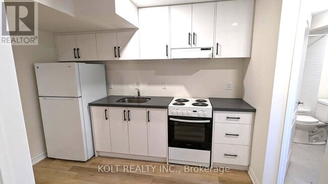 Building Photo - 1198 Rexton Dr