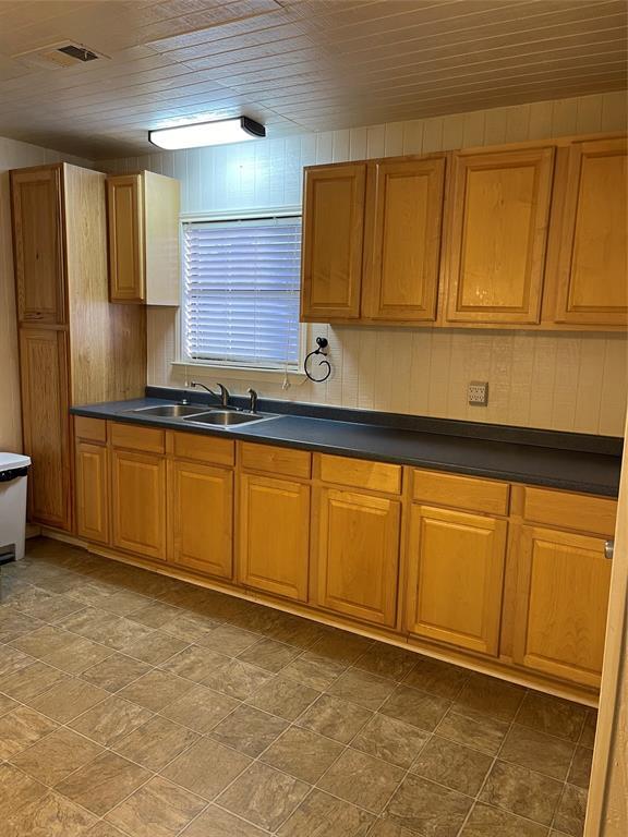 1125 Camilla Lake Rd, Coldspring, TX 77331 House Rental in Coldspring