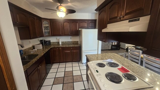 Building Photo - 3830 Brandywine Cove