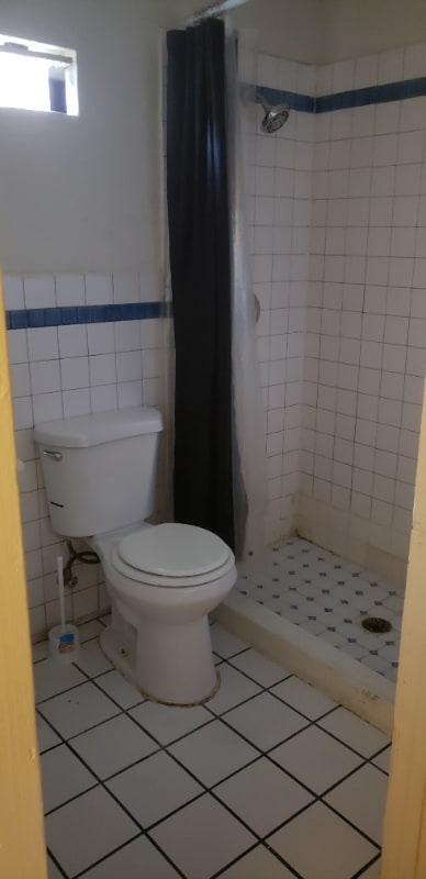 Foto del edificio - 3920 W Wilshire Dr