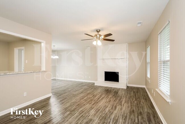 Foto del edificio - 11224 Kingfisher Dr