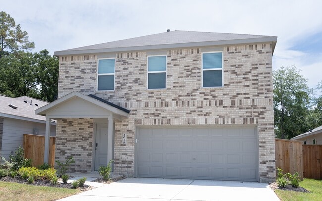 Building Photo - 3018 Mallorca Dr