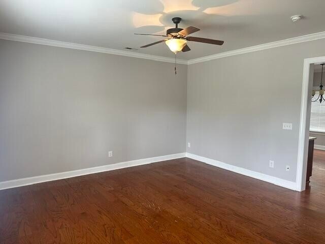 Foto del edificio - 1695 Stonebriar Dr NE