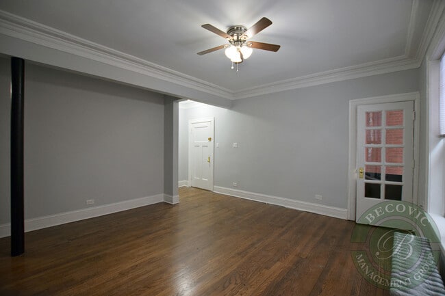 Building Photo - 6107 N Winthrop Ave