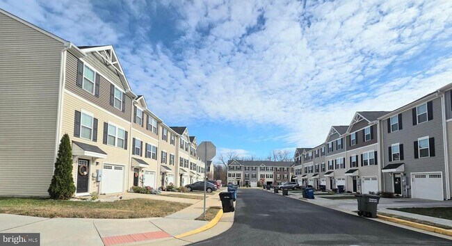 Foto del edificio - 203 Sage Cir